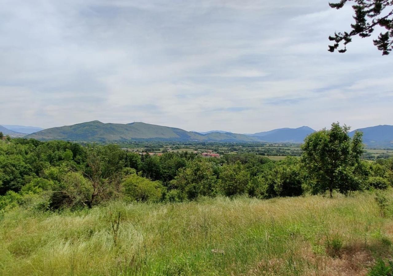 "Il Casaletto" Agriturismo Moderno, Vista Panoramica E Cibo Spettacolare- Scurcola Marsicana Екстериор снимка